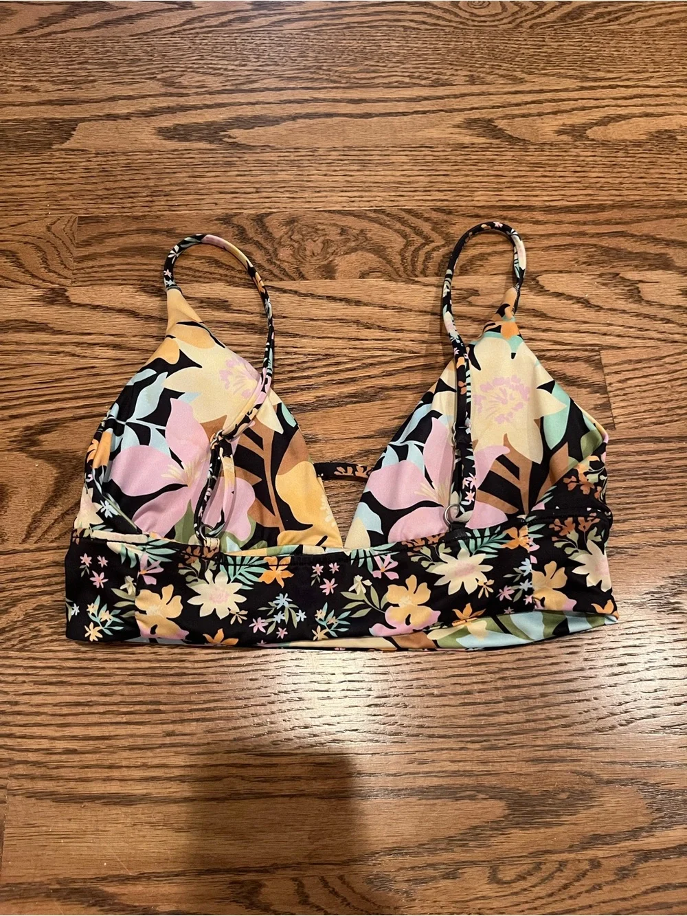 Billabong - Mas Aloha Reversible V-Neck Cami Bikini Top - Floral - NWOT - Size S